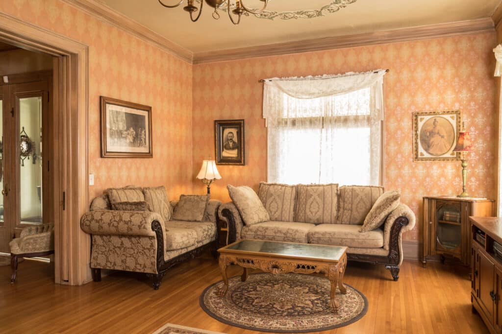 Our Wisconsin Bed and Breakfast offers the warm, homey ambience that makes for a perfect romantic getaway.